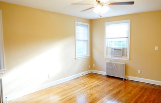 8107 Greenwood Avenue D&amp;G PROPERTIES LLC