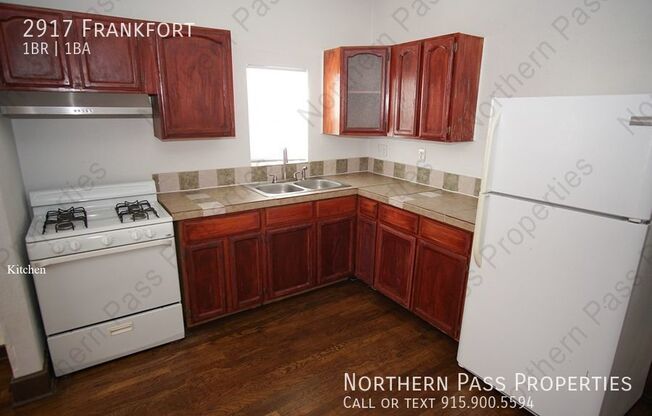 2917 FRANKFORT AVE
