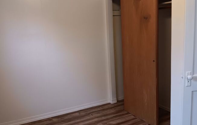 2 beds, 1 bath, $1,000