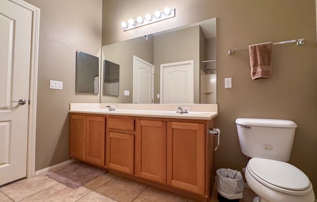 2 beds, 2 baths, 1,070 sqft, $1,400, Unit 8985 S Durango Dr 89113 (FAHW-py-gy-SW)