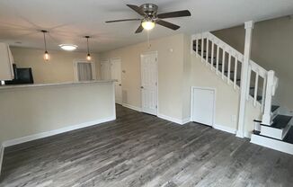 2 beds, 2 baths, 1,000 sqft, $1,350, Unit 3