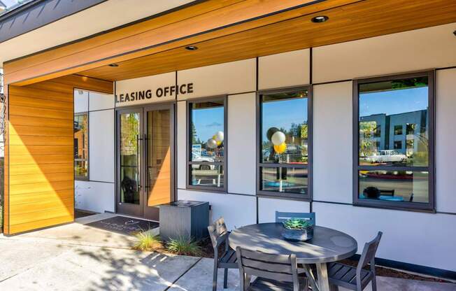 Modern and timeless luxury living