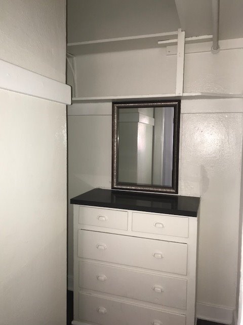 Studio, 1 bath, 470 sqft, $1,395, Unit 100