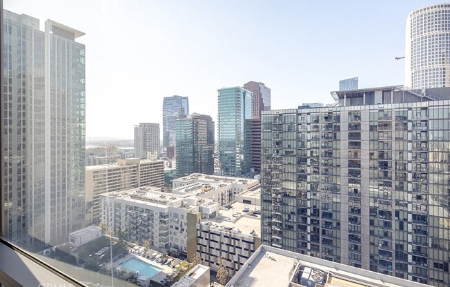 2 beds, 2 baths, 1,320 sqft, $3,850, Unit 1603