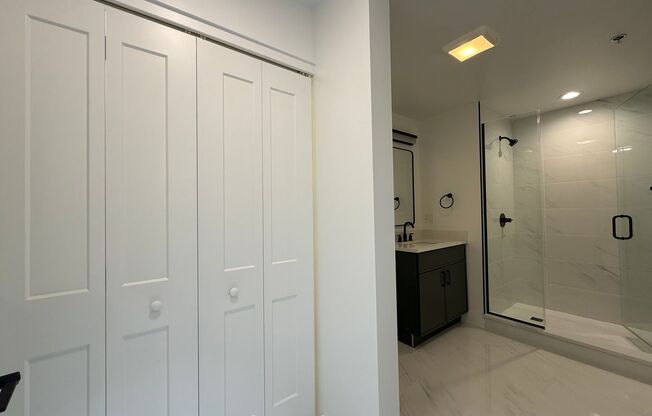 1 bed, 1.5 baths, 689 sqft, $3,395, Unit 209