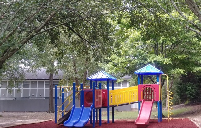 2 beds, 1.5 baths, 950 sqft, $1,249, Unit K05