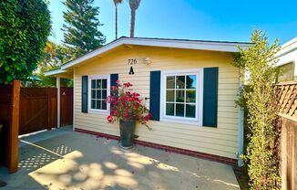 Charming fully remodeled stand-alone 1- bedroom cottage!