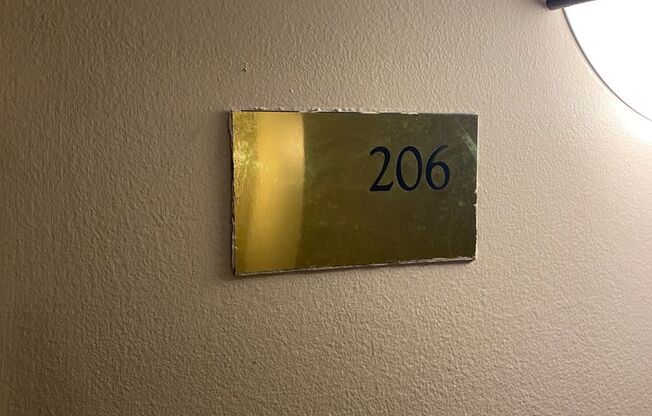 1 bed, 1 bath, 812 sqft, $1,250, Unit 201-206