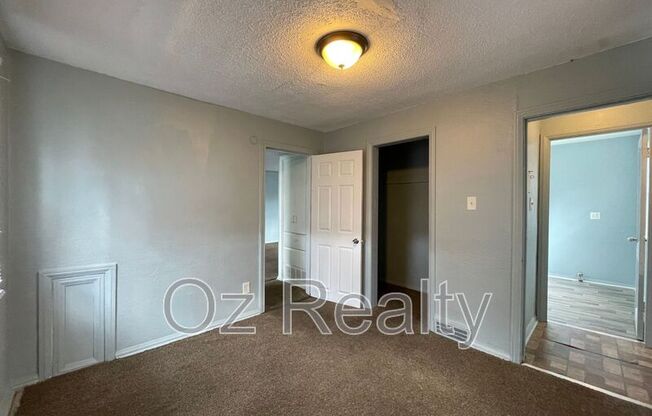 1263 CRESTWOOD DR