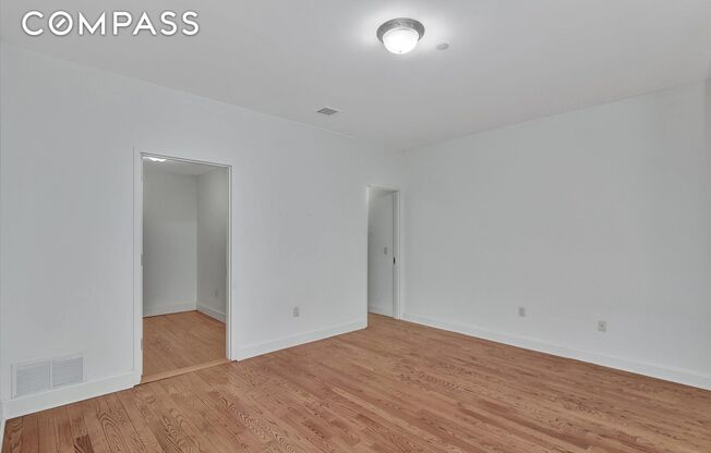 1 bed, 1 bath, 1,300 sqft, $2,800, Unit 2K