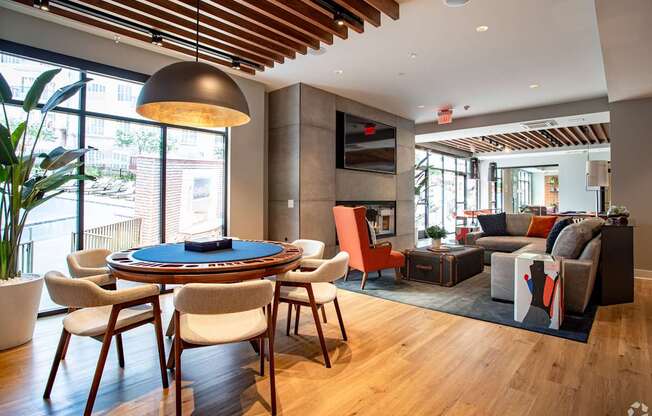 inwood poker table