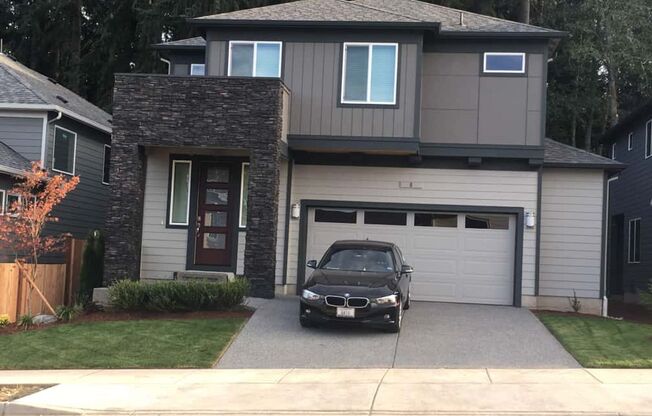 Beautiful 5 bed 3 bath available in Bothell