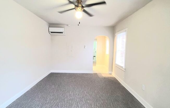1 bed, 1 bath, 506 sqft, $1,095, Unit 011