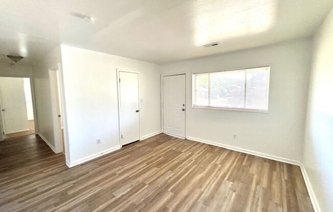 3 BEDROOM/ 1 BATH COTTAGE WITH LARGE BACK YARD