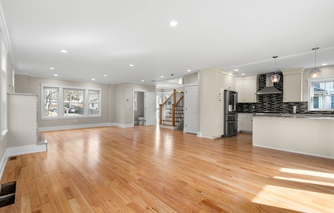 26 GODDARD ST