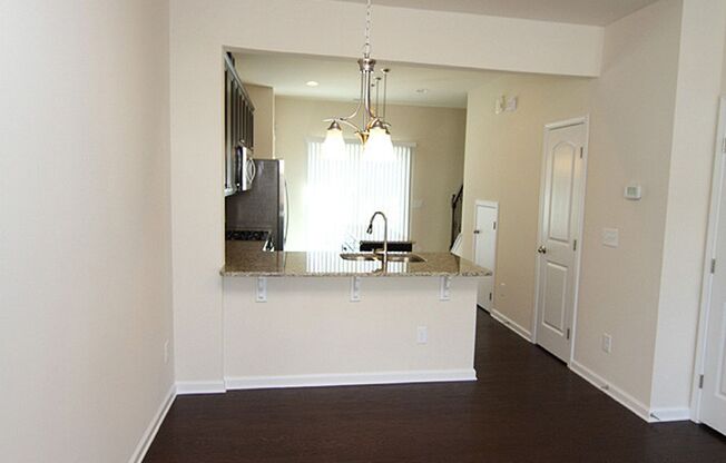 Live in Popular Thompson Ridge near Duke!