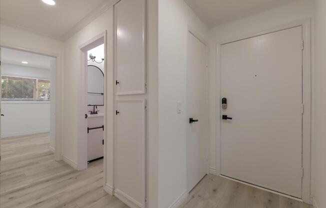 9175 Campina Dr. #19