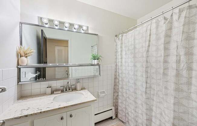 Charlton Terrace Apartments, West St Paul, MN