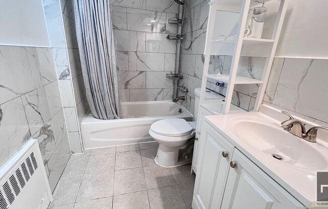 2070 E 55 ST