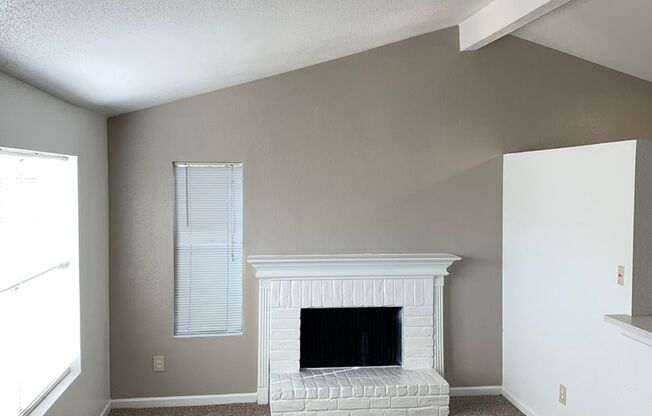 2 beds, 2 baths, 1,038 sqft, $1,215, Unit 0111