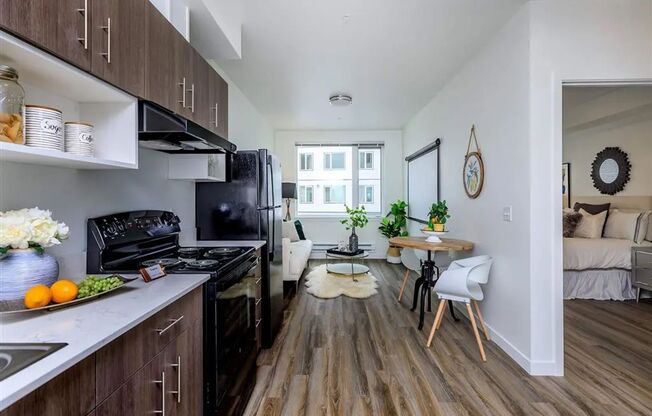 1 bed, 1 bath, 515 sqft, $1,470, Unit 629