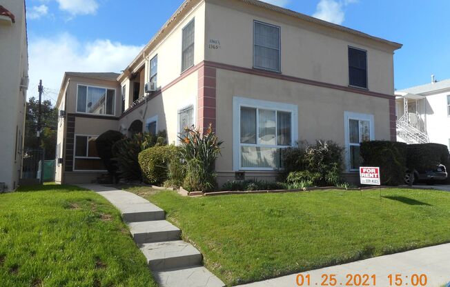1363 Masselin Ave