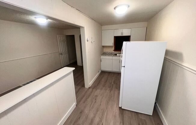 3 beds, 1 bath, $1,375