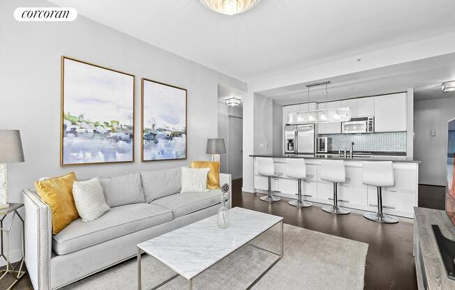 1 bed, 1 bath, 779 sqft, $4,500, Unit 9F