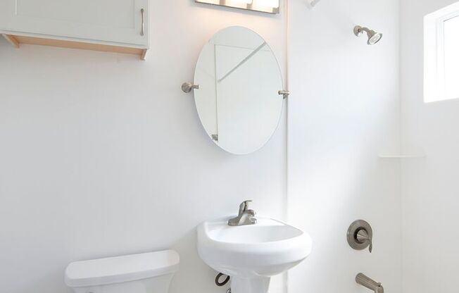 1 bed, 1 bath, $1,995, Unit 21