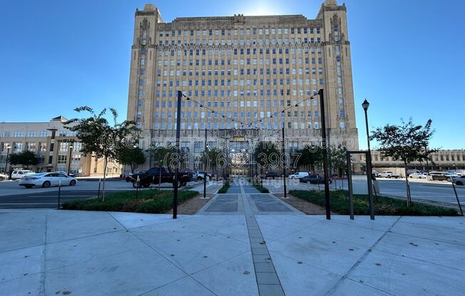 1 bed, 1 bath, 745 sqft, $1,695, Unit Unit 5008