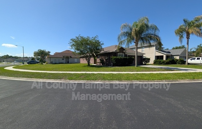 25820 CRIPPEN DR