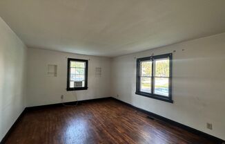 1 bed, 1 bath, $700