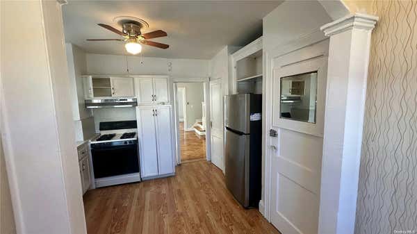 3 beds, 1 bath, 1,632 sqft, $3,200