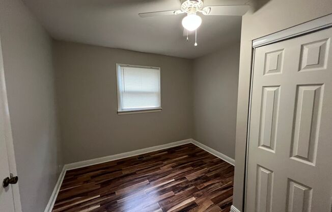 3 beds, 1 bath, $1,725