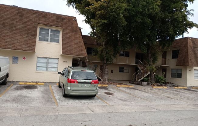 3801 SW 59 Terr Davie, FL 33314