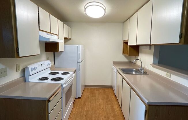 2 beds, 1 bath, 803 sqft, $1,625, Unit CMV 12223 - 202