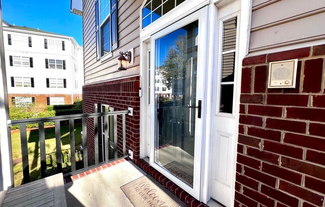 Gorgeous 3 Story Townhome in the the Desirable Lexington Neighborhood