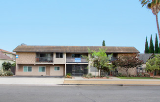 824 E. Windsor Road