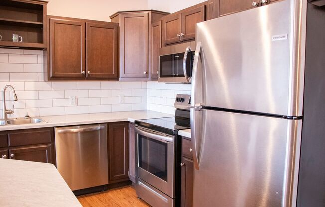 1 bed, 1 bath, 793 sqft, $1,295, Unit 111