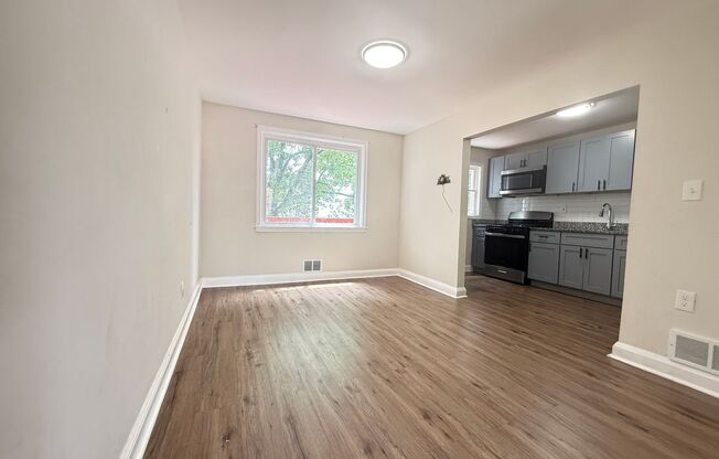 Four-Bedroom House in Parkville