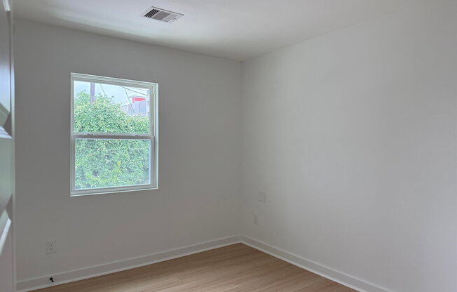 2 beds, 1 bath, 500 sqft, $1,245, Unit 1