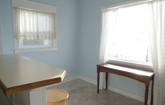 612 Florence Ave, Astoria, OR 97103