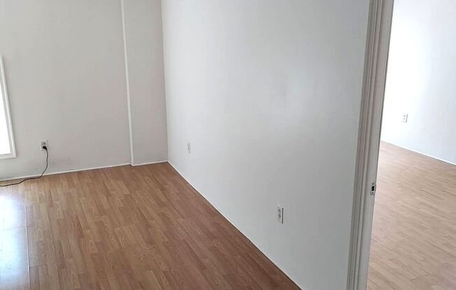 1 bed, 1 bath, 800 sqft, $1,013, Unit Unit 2