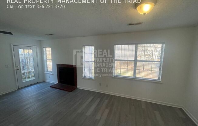 4312 C EDITH LN