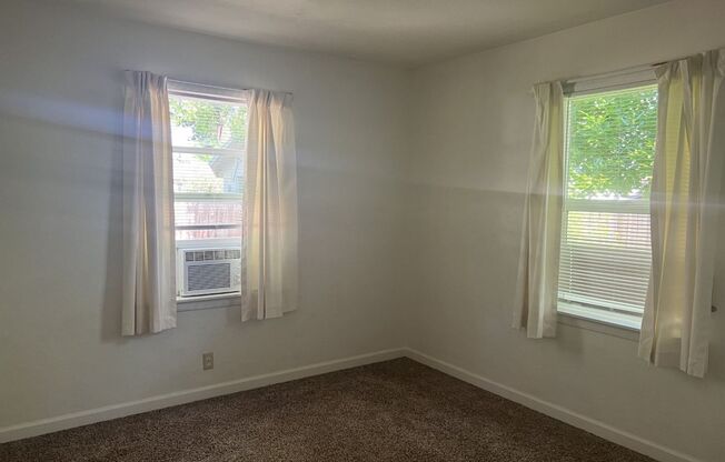 1 bed, 1 bath, 600 sqft, $1,275