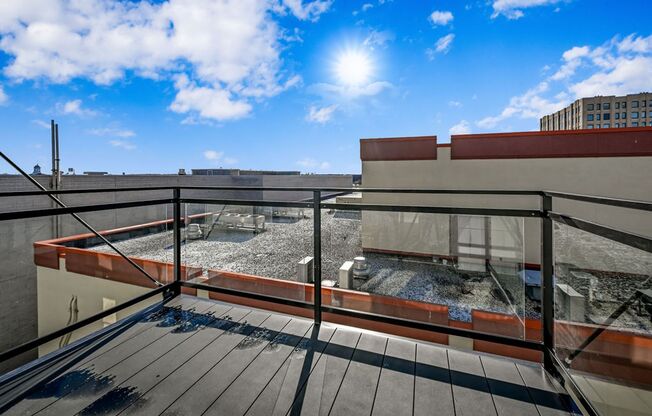 Studio, 1 bath, 402 sqft, $1,285, Unit 508