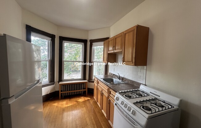72 Thurston St.