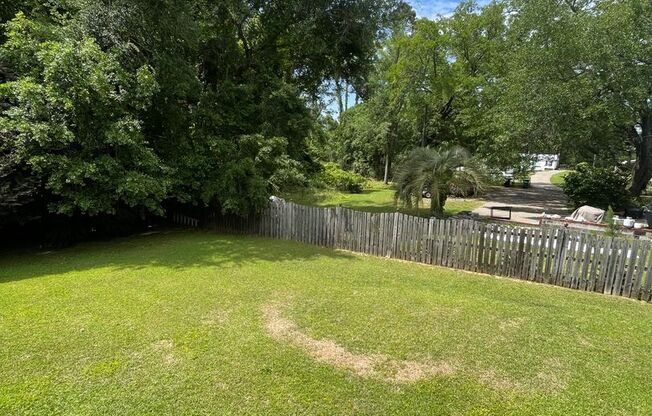 Large 3/2 with Fenced in Yard!