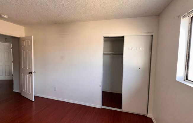 2 beds, 1.5 baths, $1,950, Unit # #C