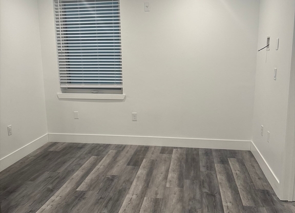 1 bed, 1 bath, $1,795, Unit 522